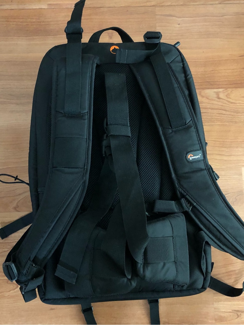 Fastpack 350 Black Camera Backpack - Picture 5 of 12